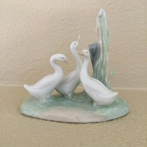 Lladro NAO Duck Group porcelain figurine